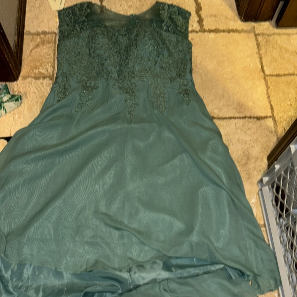I bought this for 100 dollars but i never used it still has tags on